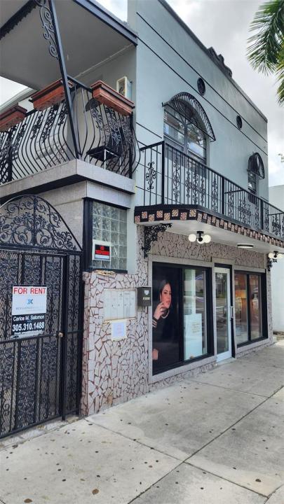2272 SW 8th St 3, Miami, Floride 33135, États-Unis