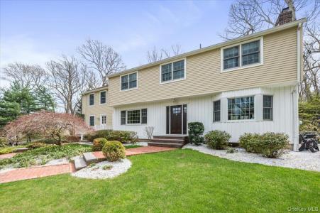 4 Springwood Path, Oyster Bay, ניו יורק 11791, ארצות הברית של אמריקה 