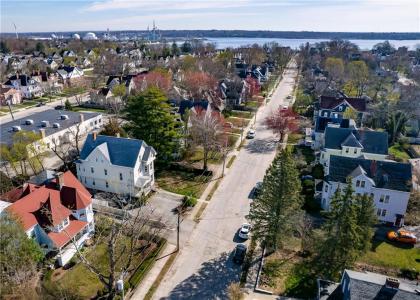 171 Arnold Avenue B, Cranston, RI 02905, USA