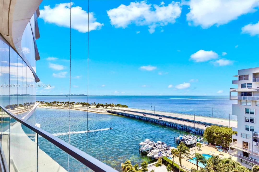 175 SE 25 Road 803, Miami, Florida 33129, Stati Uniti