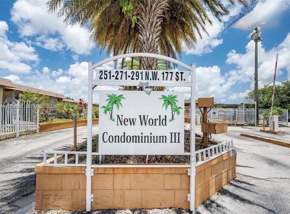 251 NW 177th St A-120, Miami Gardens, Floride 33169, États-Unis