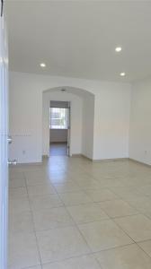 9473 Abbott Ave 7, Surfside, Florida 33154, USA