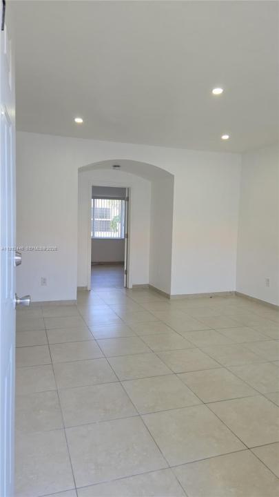 9473 Abbott Ave 7, Surfside, Flórida 33154, Estados Unidos