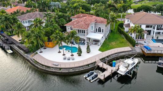 1260 Harbor Ct, Hollywood, Florida 33019