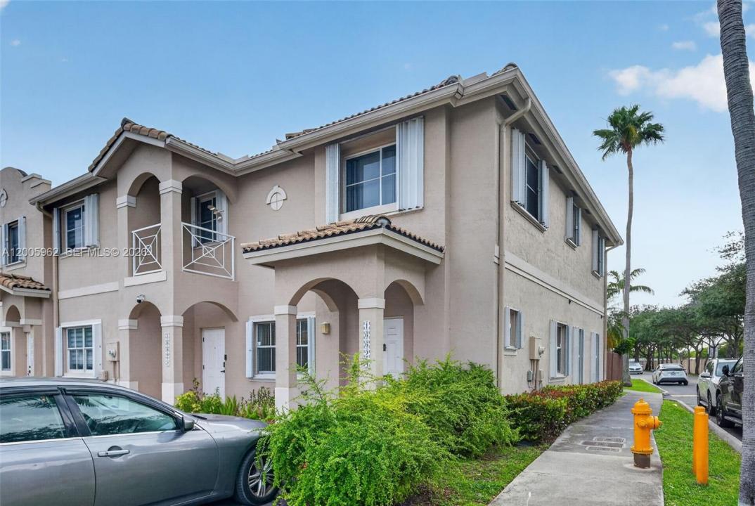 16624 NW 73rd Ct 16624, Miami Lakes, Florida 33014, Stati Uniti