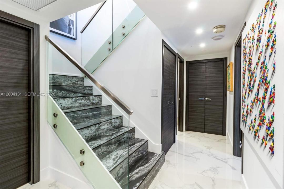 20191 E Country Club Dr TH7, Aventura, Флорида 33180, Соединенные Штаты