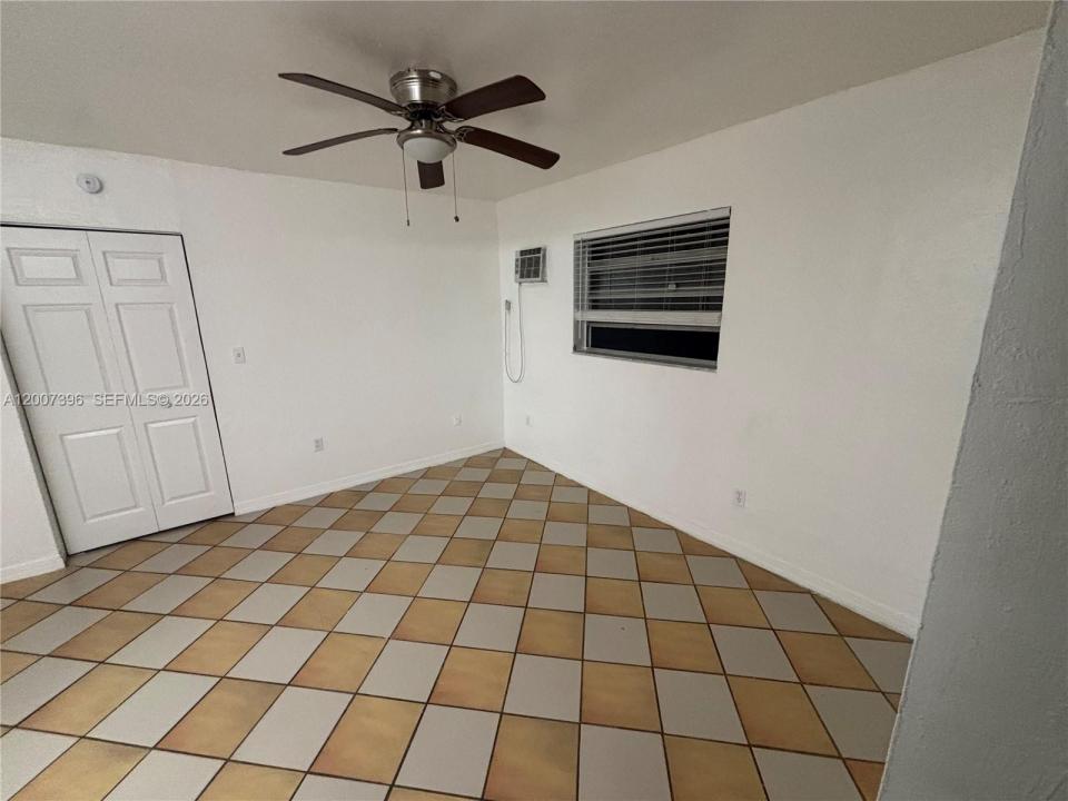 7841 Johnson St 123, Pembroke Pines, Florida 33024, USA