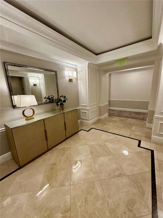 3400 SW 27th Ave 805, Coconut Grove, Florida 33133
