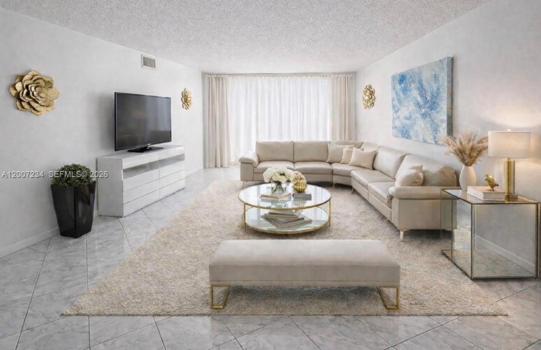 2101 Atlantic Shores Blvd 108, Hallandale Beach, Floride 33009, États-Unis