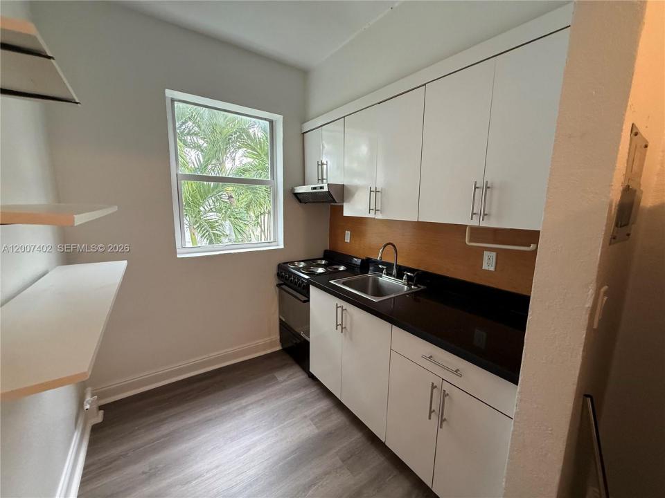 Miami Beach, Floryda 33141, USA