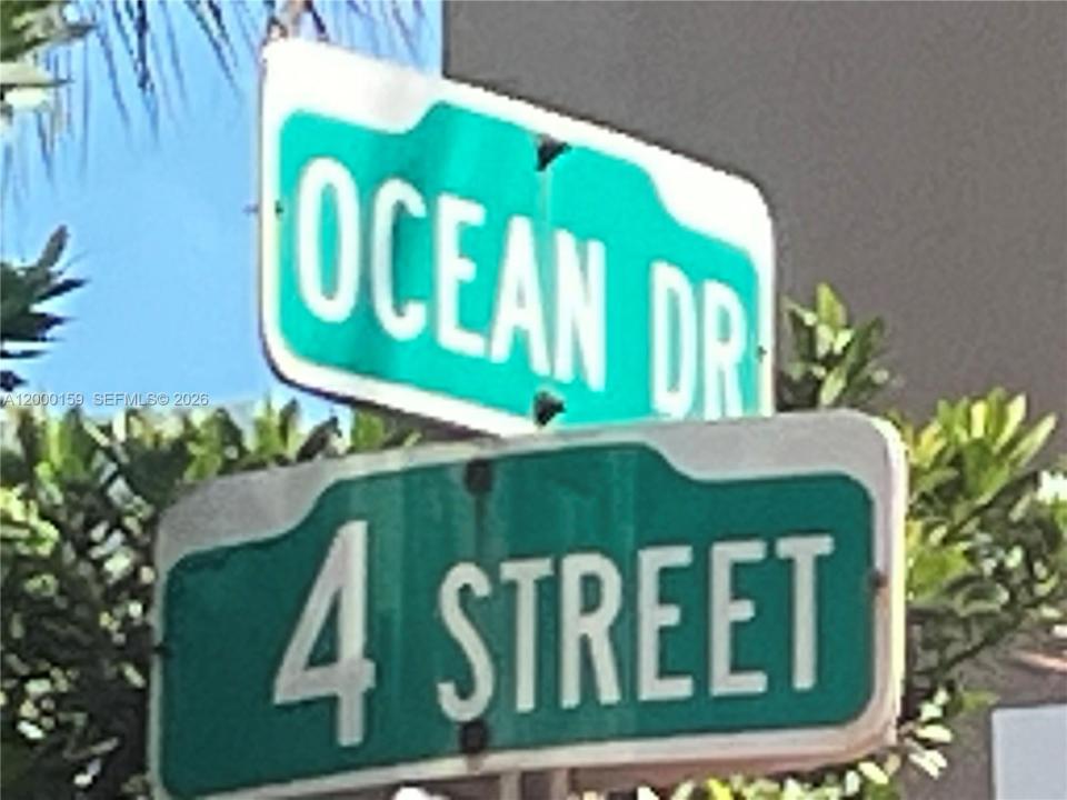 345 Ocean Dr 303, Miami Beach, Florida 33139, USA