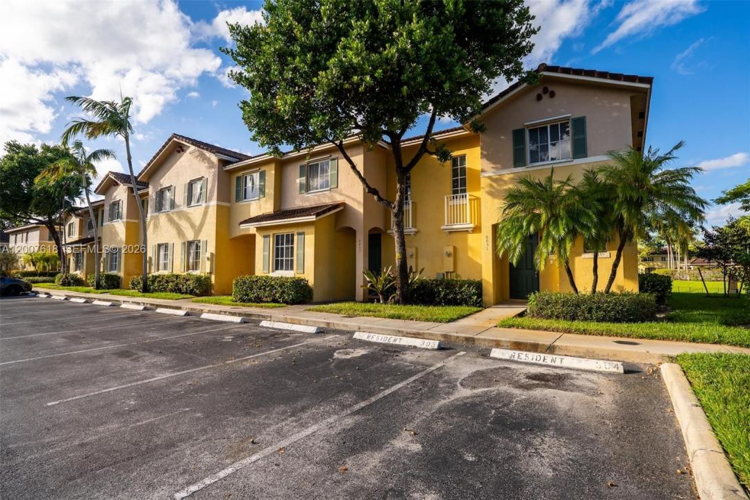 6051 SW 19th Pl, North Lauderdale, Floride 33068, États-Unis