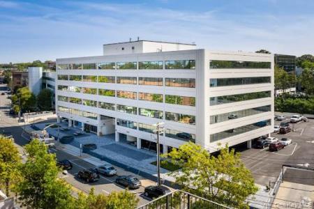 60 Cuttermill Road, North Hempstead, Nova Iorque 11021, Estados Unidos