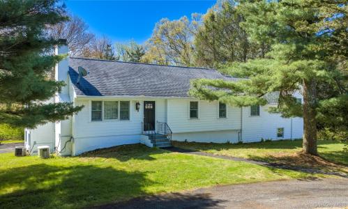 103 Harmony Hill Road S, Pawling, New York 12564, USA