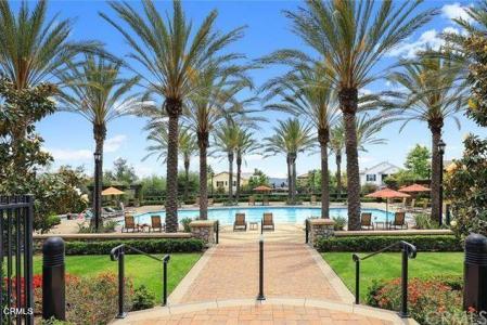 E Orange Blossom Way, Azusa, كاليفورنيا 91702, الولايات المتحدة