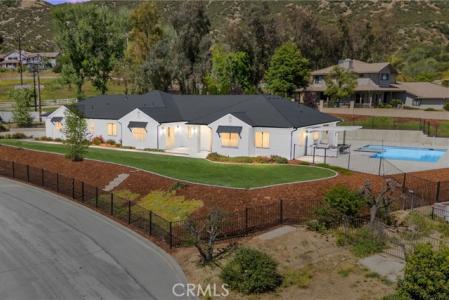 Mesa Grande Drive, Yucaipa, Californie 92399, États-Unis