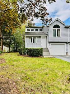 11 College Hill Road 5B, Warwick, RI 02886, USA