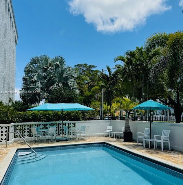 North Miami, Florida 33181, USA