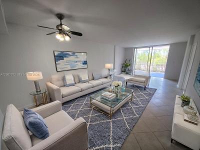 3660 NE 166th St 302, North Miami Beach, Florida 33160, USA