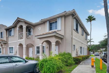 16624 NW 73rd Ct 16624, Miami Lakes, Florida 33014, USA