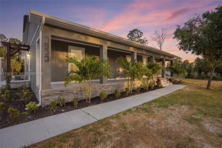 7933 5th TER, La Belle, Florida 33935, USA