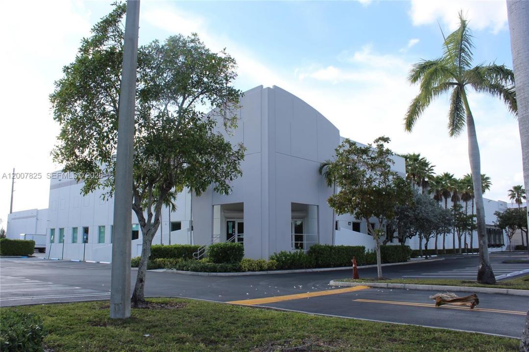 3450 NW 115th Ave, Doral, Floride 33178, États-Unis