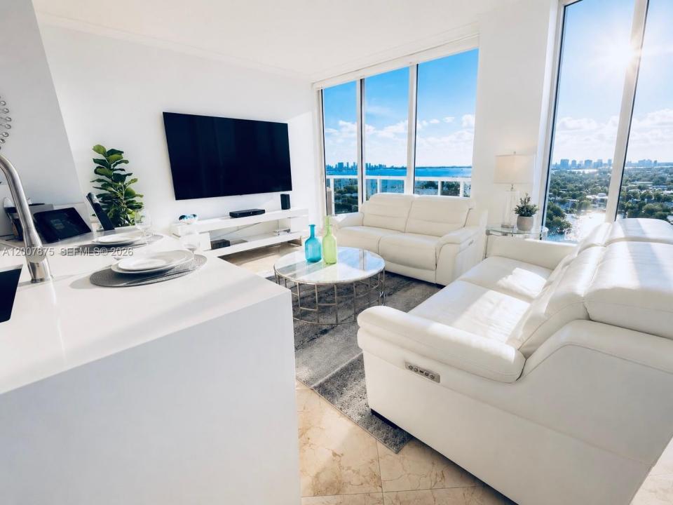 6515 Collins Ave 1609, Miami Beach, Floride 33141, États-Unis
