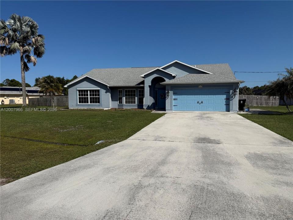 5395 NW South Crisona Cir, Port St. Lucie, Floride 34986, États-Unis