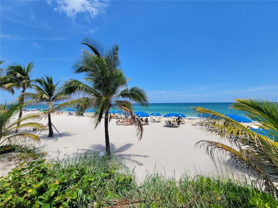 2030 S Ocean Dr 2026, Hallandale Beach, Florida 33009, USA