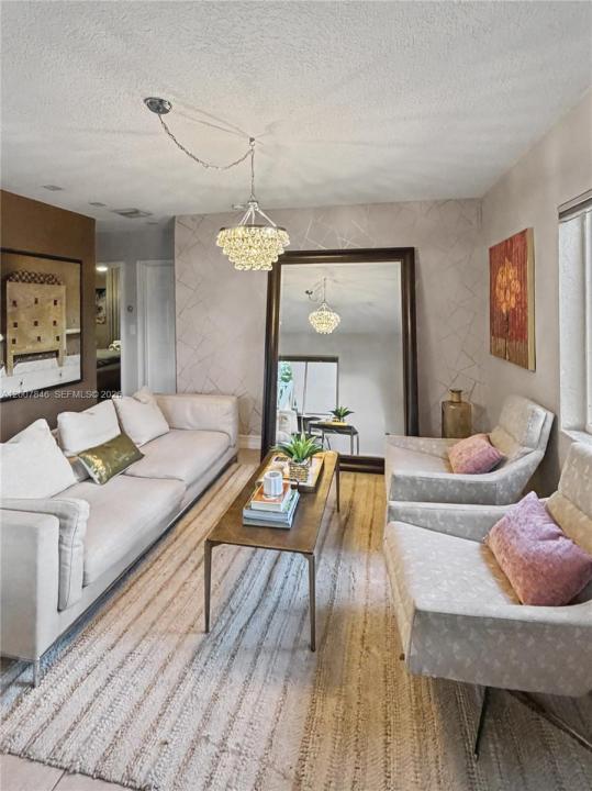 1423 Holly Heights Dr 11, Fort Lauderdale, Florida 33304