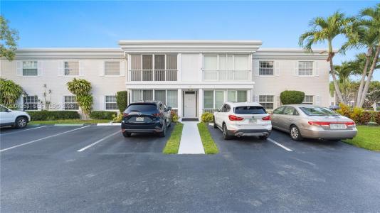 6315 Bay Club Dr 3, Fort Lauderdale, Florida 33308, USA