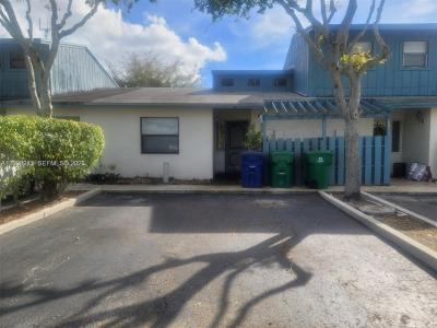 6948 SW 36th Ct 16-Z, Miramar, Florida 33023, USA