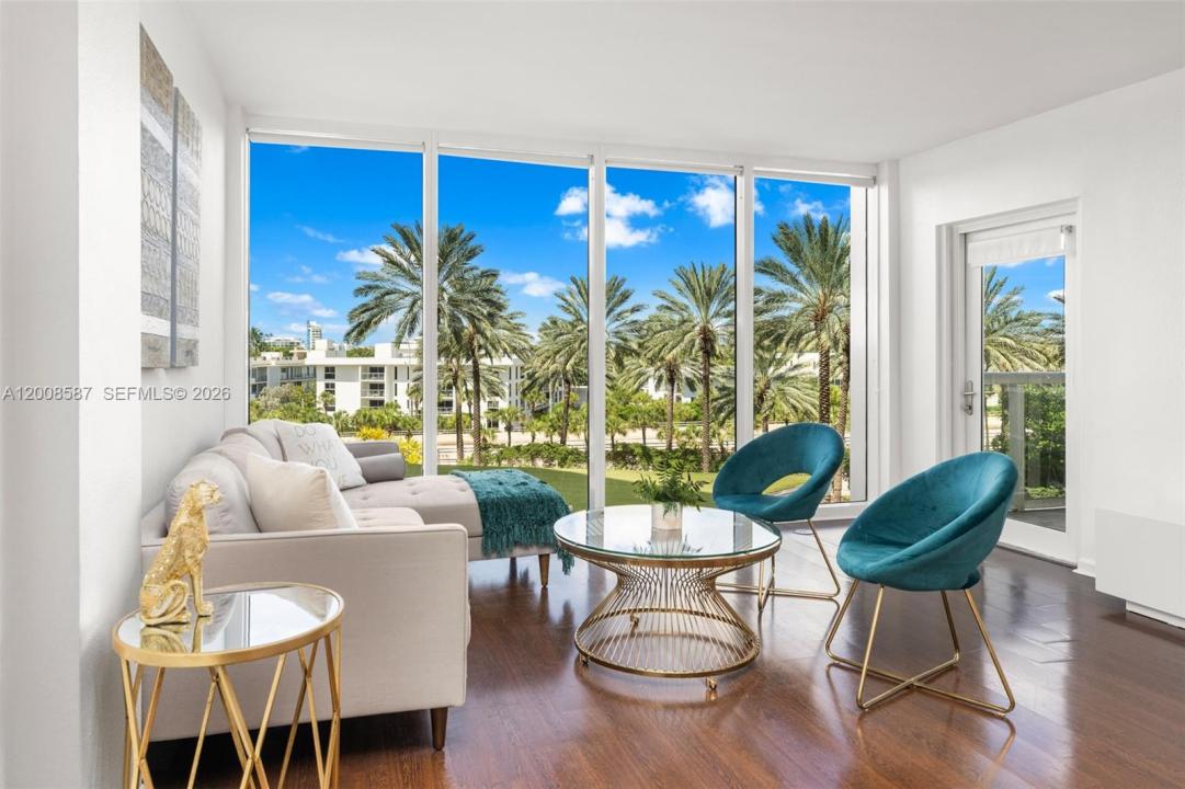 10275 Collins Ave 327, Bal Harbour, Florida 33154, USA