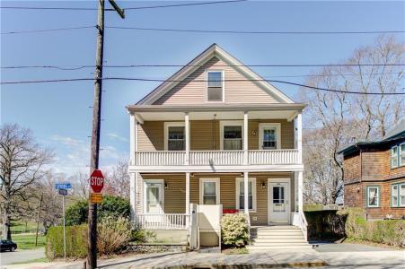 577 Spring Street, Newport, RI 02840, USA