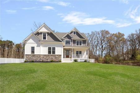 25 Kristin Drive, Cranston, RI 02921, USA