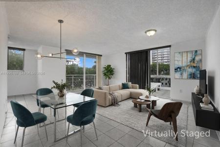 1688 West Ave 408, Miami Beach, Florida 33139, USA