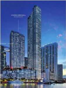 77 SE 5th Street 4014, Miami, Florida 33131, USA