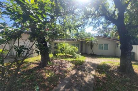 141 NE 30th St, Wilton Manors, Florida 33334, USA