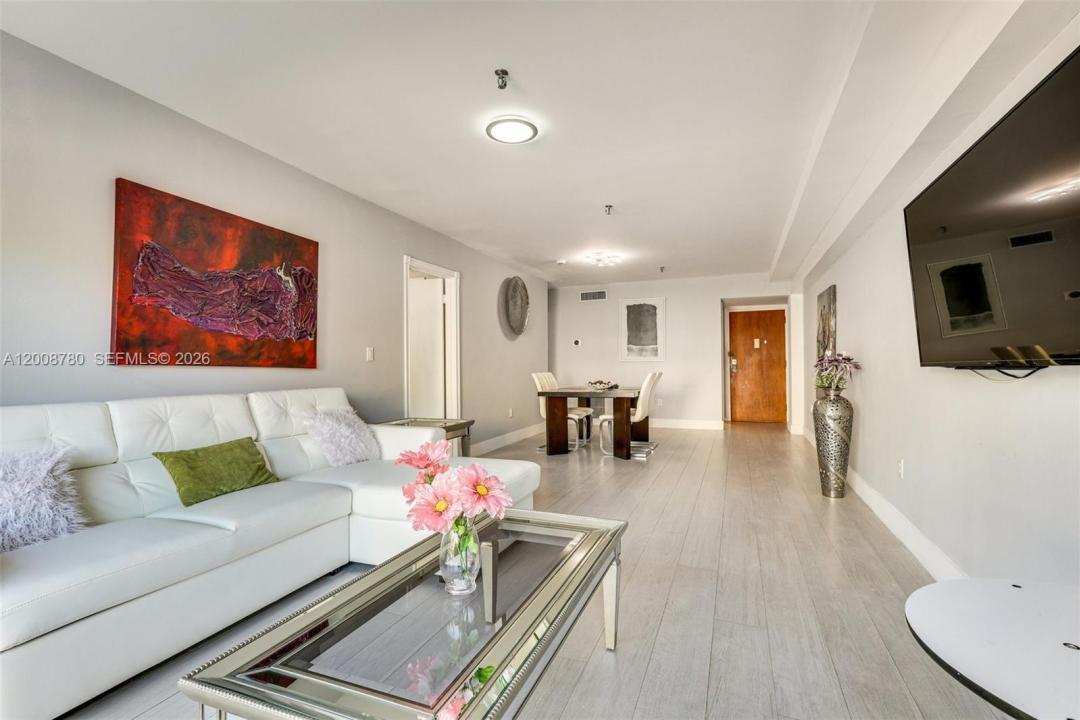 250 181st Dr 102, Sunny Isles Beach, Florida 33160, Stati Uniti