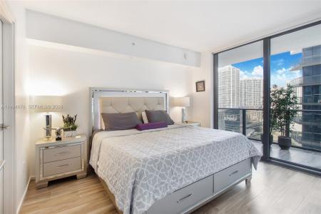 801 S Miami Ave 2308, Miami, Florida 33130, USA