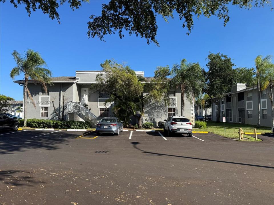 471 NE 210TH CIRCLE TER 103, Miami, Floride 33179, États-Unis