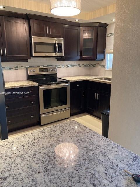 361 S Hollybrook Dr 205, Pembroke Pines, Florida 33025, Stati Uniti