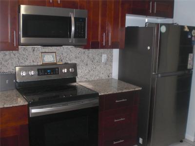 962 NW 79th Ter, Plantation, Florida 33324, USA