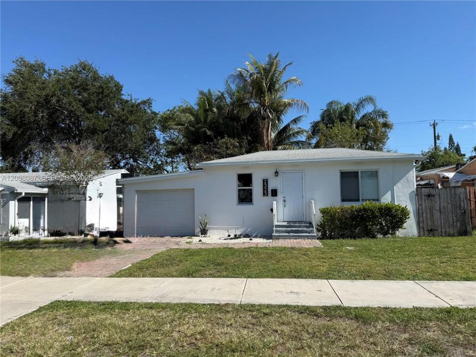 2323 Cleveland St, Hollywood, Floride 33020, États-Unis