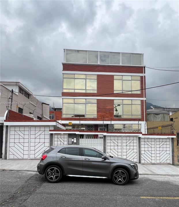 N35-95 Calle Manuela Sáenz, فلوريدا, الولايات المتحدة
