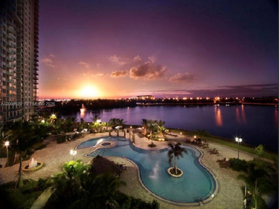 2641 N Flamingo Rd 1202N, Sunrise, Floride 33323, États-Unis