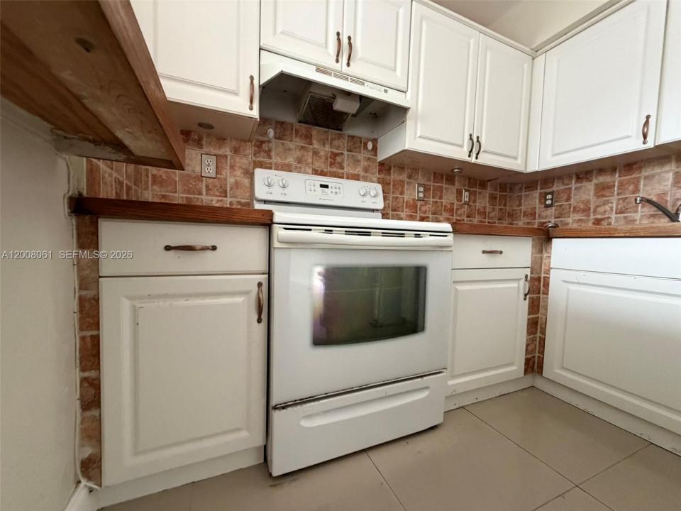 17650 NW 68th Ave A2008, Hialeah, Floride 33015, États-Unis