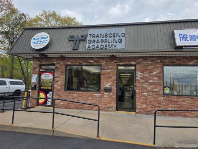 2215 Route 112, Brookhaven, New York 11763, Stati Uniti