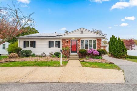 5 Madison Street, North Providence, RI 02911, USA