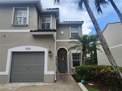 13206 NW 7th Pl, Plantation, Florida 33325, USA